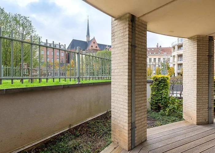 Eu Parliament Terrace Residence